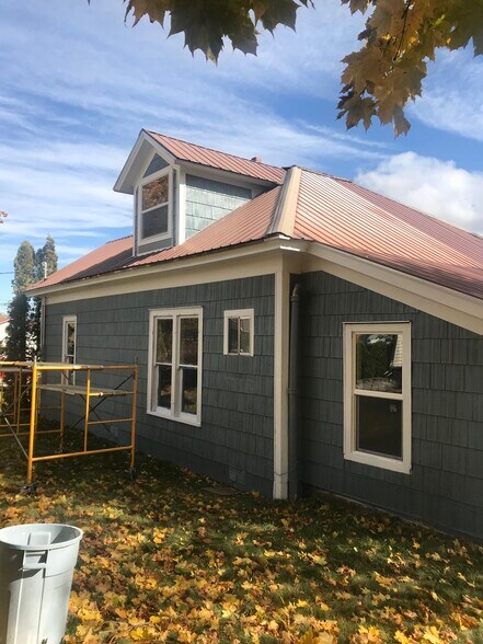 Building Photo - 316 W North 4th St