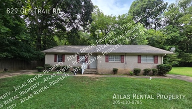 Building Photo - 829 Old Trail Rd