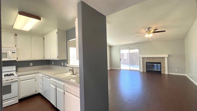 Building Photo - 3105 Silver Spur Way