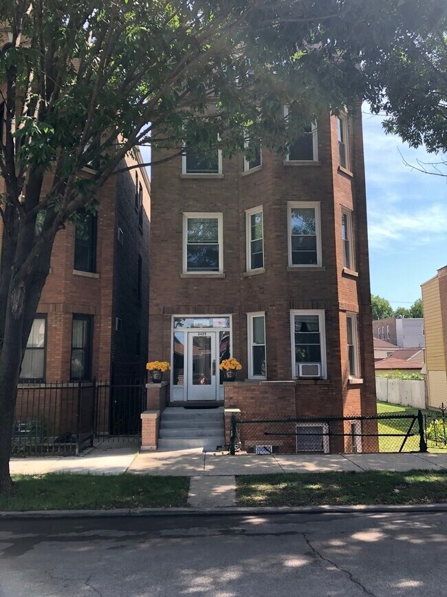 Primary Photo - 3429 S Union Ave