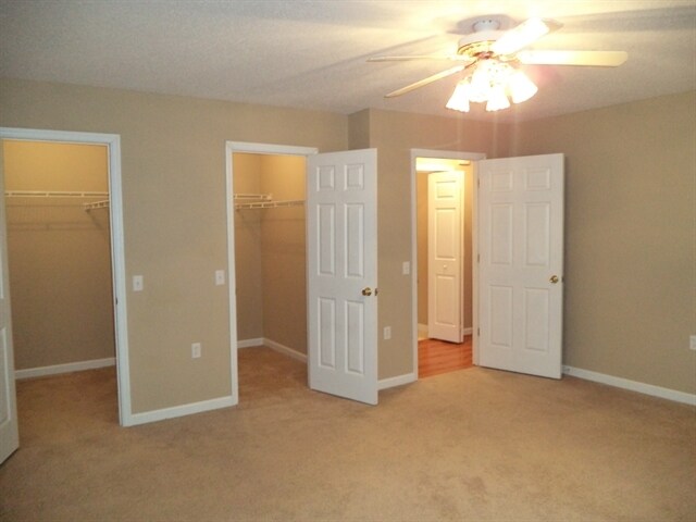 Building Photo - 5411 Evergreen Farms Ln