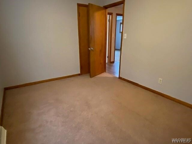 Building Photo - 5846 Sheridan Dr