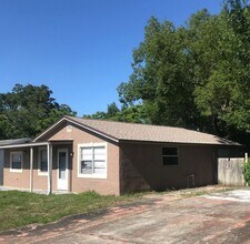 Building Photo - $1495 PER MONTH FOR THIS 3 BEDROOM 1 BATH HOME - NEW PORT RICHEY FL