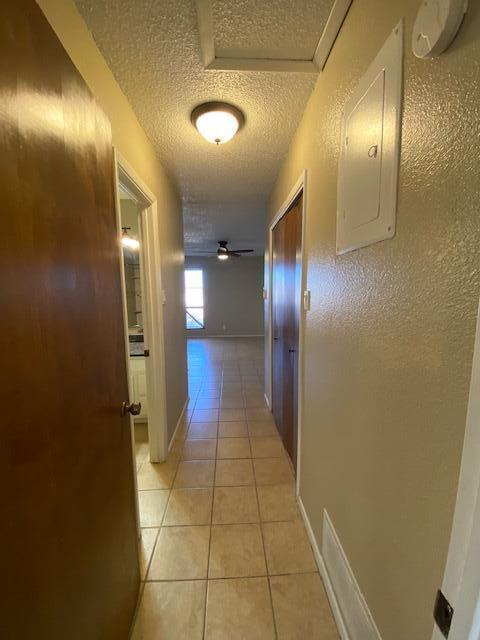 Building Photo - 500 Western Dr