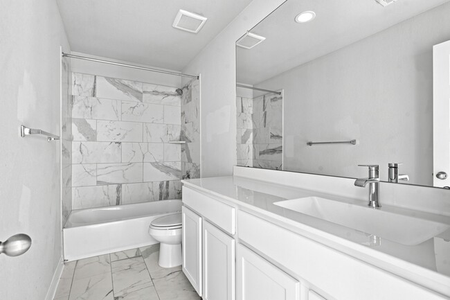 Building Photo - 5419 Sunstone Cir