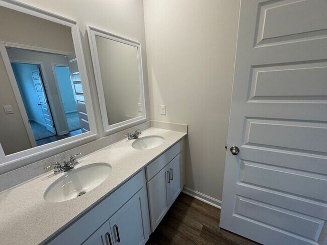 Building Photo - New Construction Home Pre-leasing NOW With...