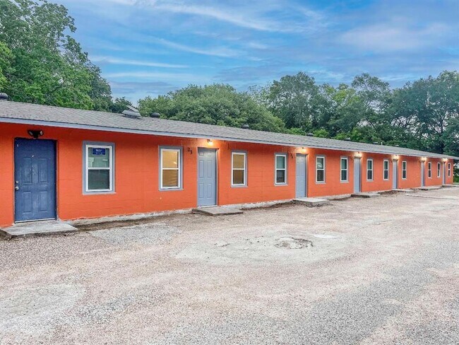 Building Photo - 415 N Beauregard St