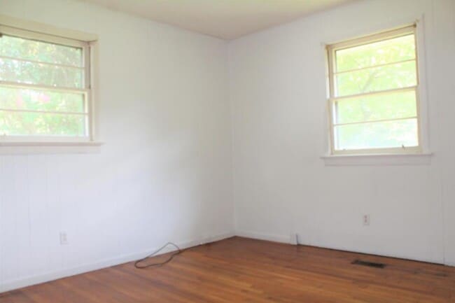 Building Photo - 1504 Talley St