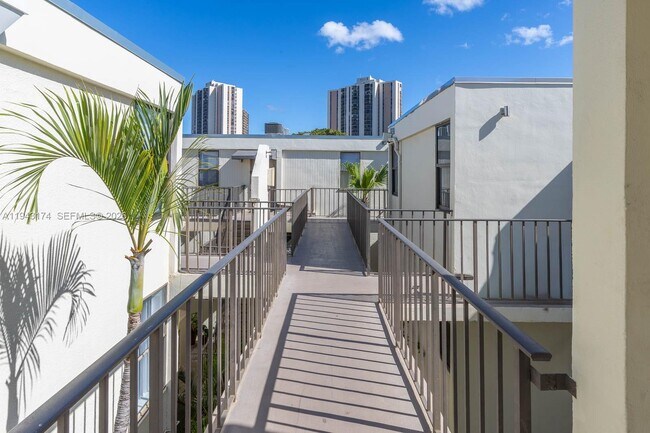 Building Photo - 20291 NE 30th Ave