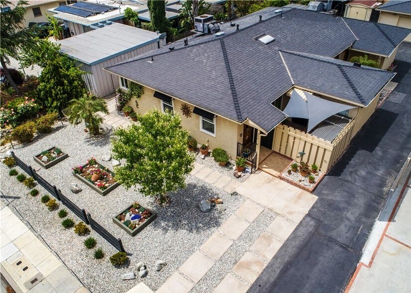 Aerial front view - 909 N Santa Anita Ave