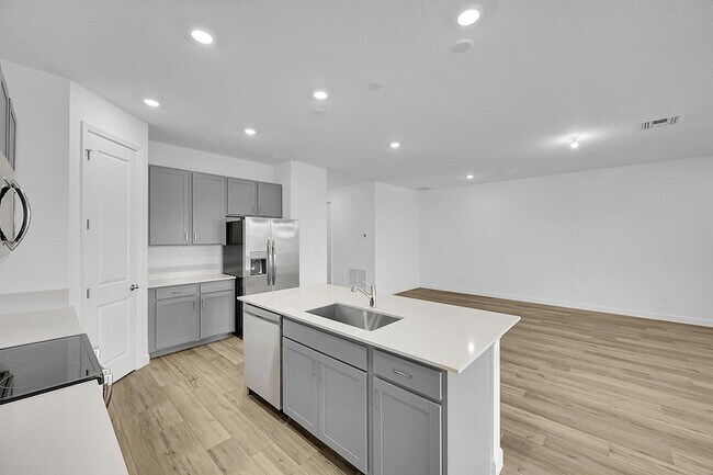 Building Photo - 3501 Harborside Ave