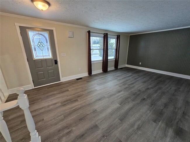 Building Photo - 103 Virginia Manor Rd