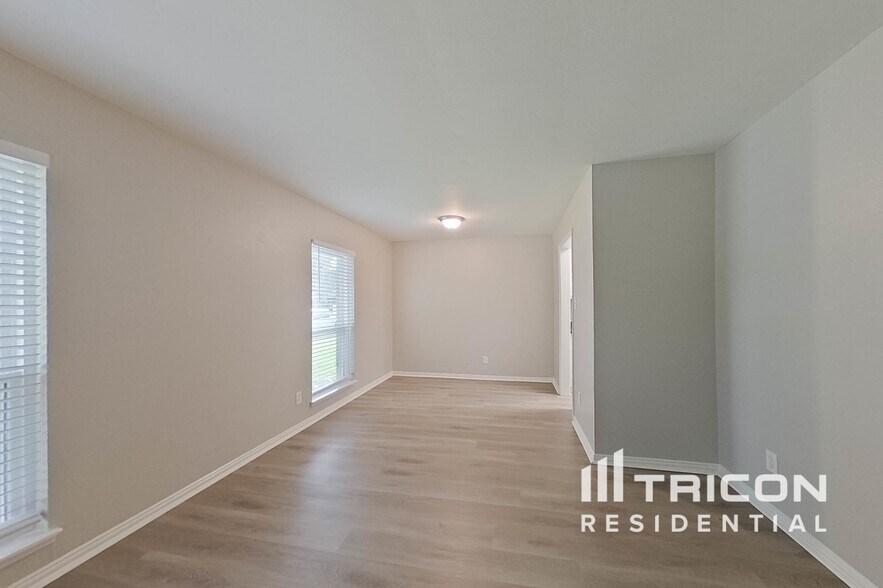 Building Photo - 1617 Wilderness Trail