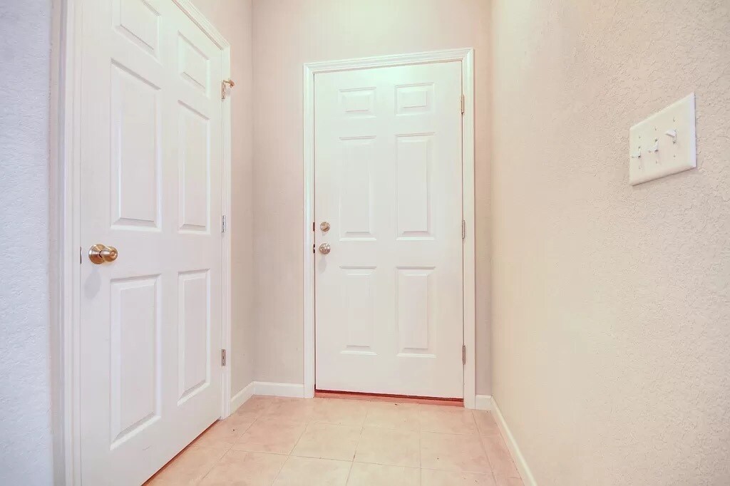 Building Photo - 103 Yorkminster Ln