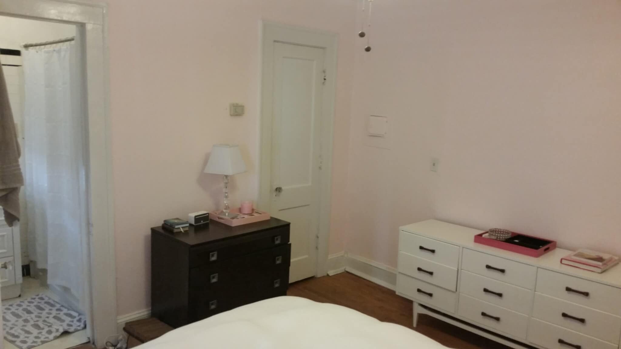 Building Photo - 1085 Bellevue Dr NE