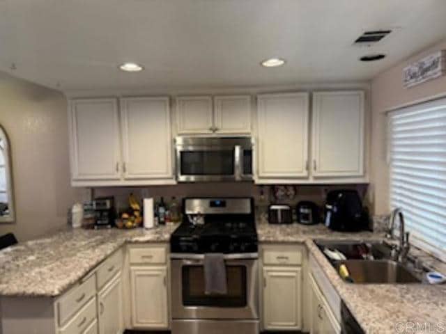 Building Photo - 1010 Baywood Cir
