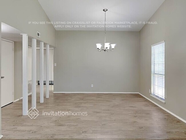 Building Photo - 1514 Coffeyville Trail