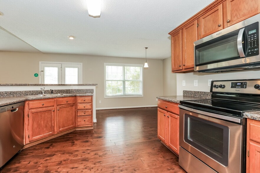 Building Photo - 2917 Hearthside Dr