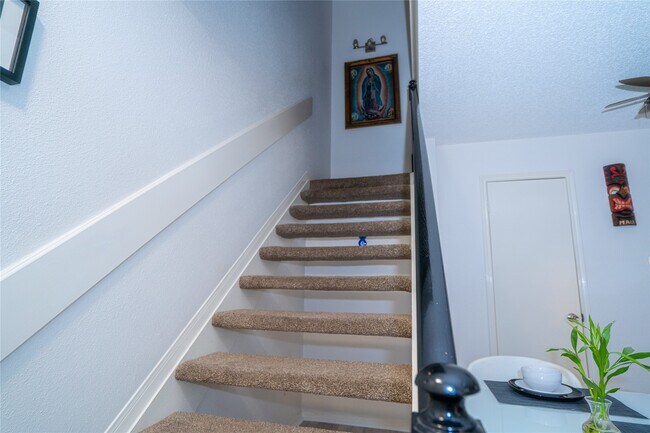 Building Photo - 1515 Sandy Springs Rd