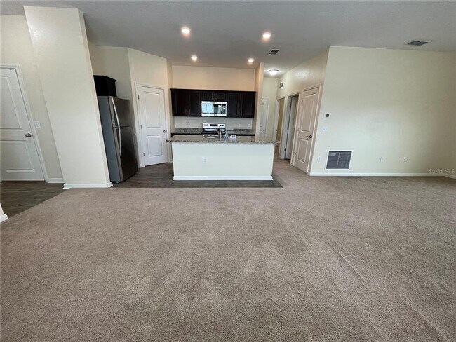 Building Photo - 865 Orchid Grove Blvd
