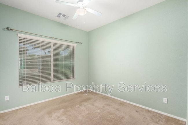 Building Photo - 44087 Granite Dr