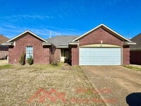 Building Photo - 6416 Valley Oak Dr