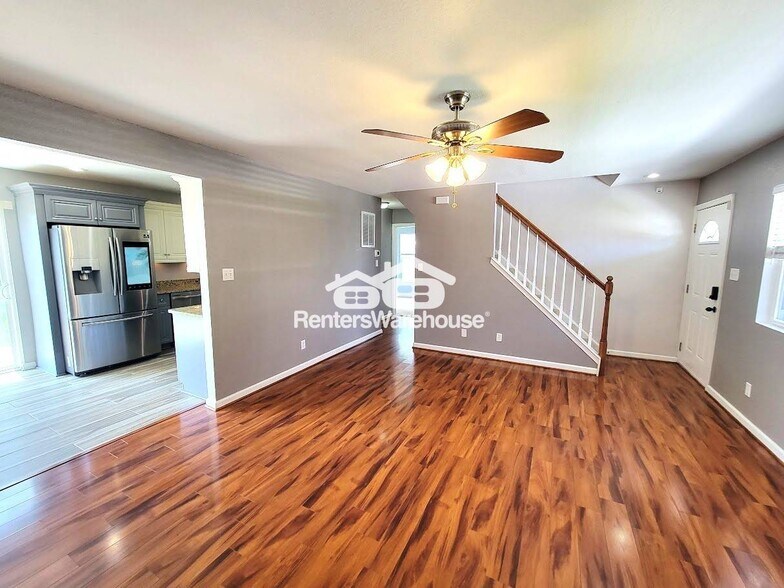 Primary Photo - 5573 Brickell Rd