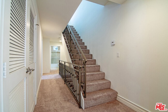 Building Photo - 11428 National Blvd