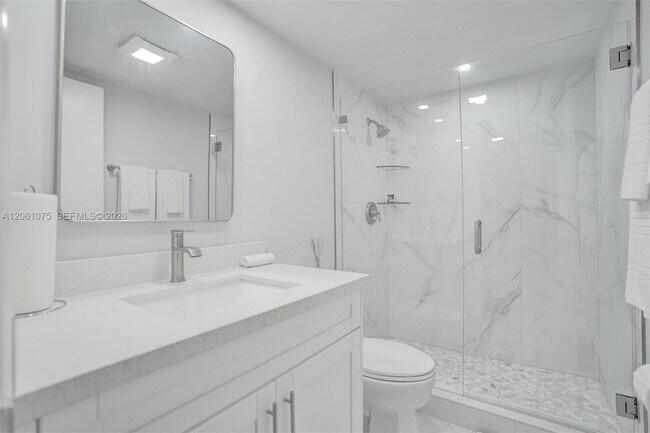 Building Photo - 10777 W Sample Rd