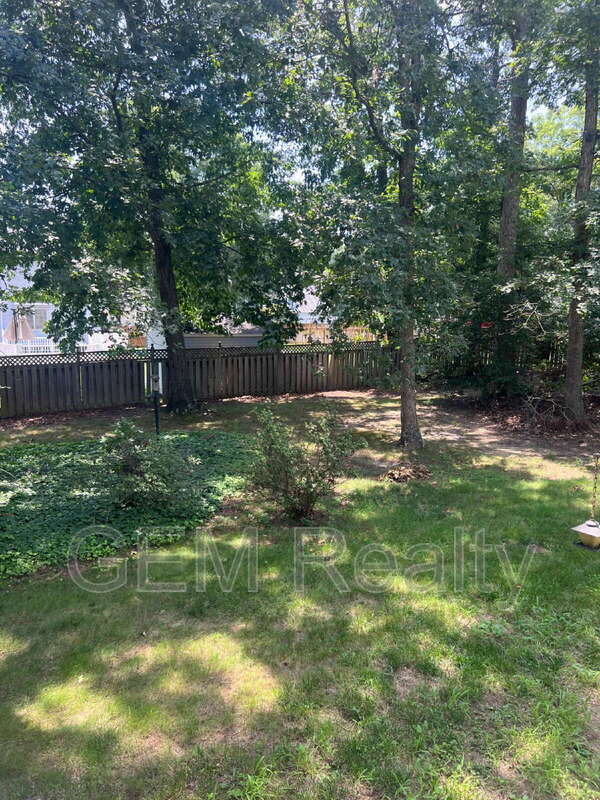 Building Photo - 6510 Marsh Ct