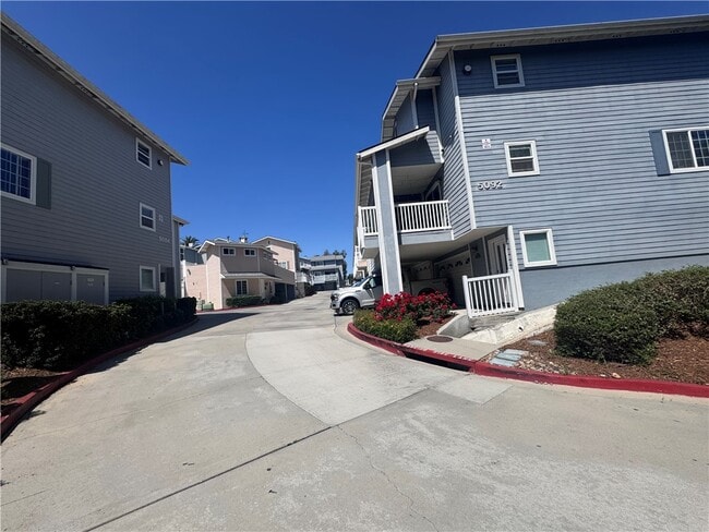 Building Photo - 5092 Guava Ave