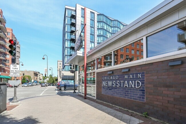 Building Photo - 807 Judson Ave