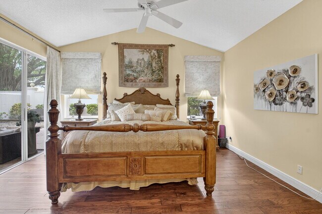 Building Photo - 2500 NW 66th Dr