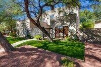 Building Photo - Luxury Summerlin Living in Gated Canyon Cr...