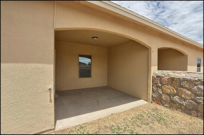Building Photo - 14302 Pancho Gonzalez Ct