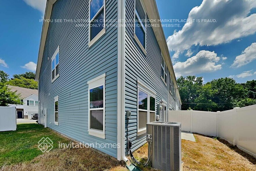 Building Photo - 3023 Ayana Dr