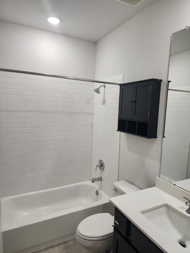 Building Photo - 126 Nightshade St