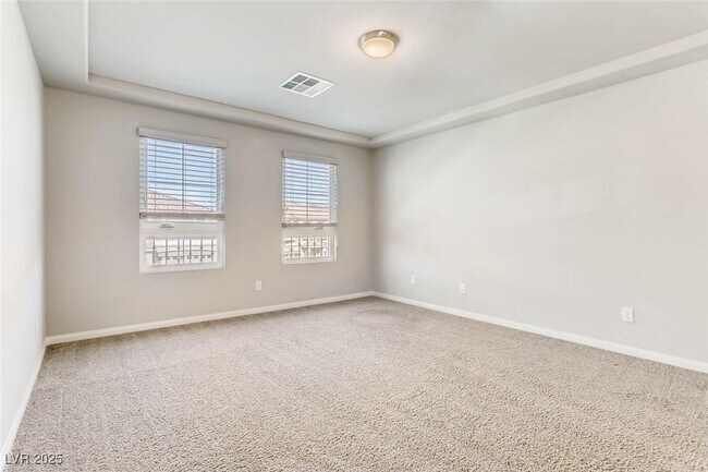 Building Photo - 10546 Parthenon St