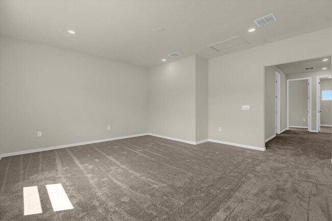 Building Photo - 10411 Pk Ests Ave