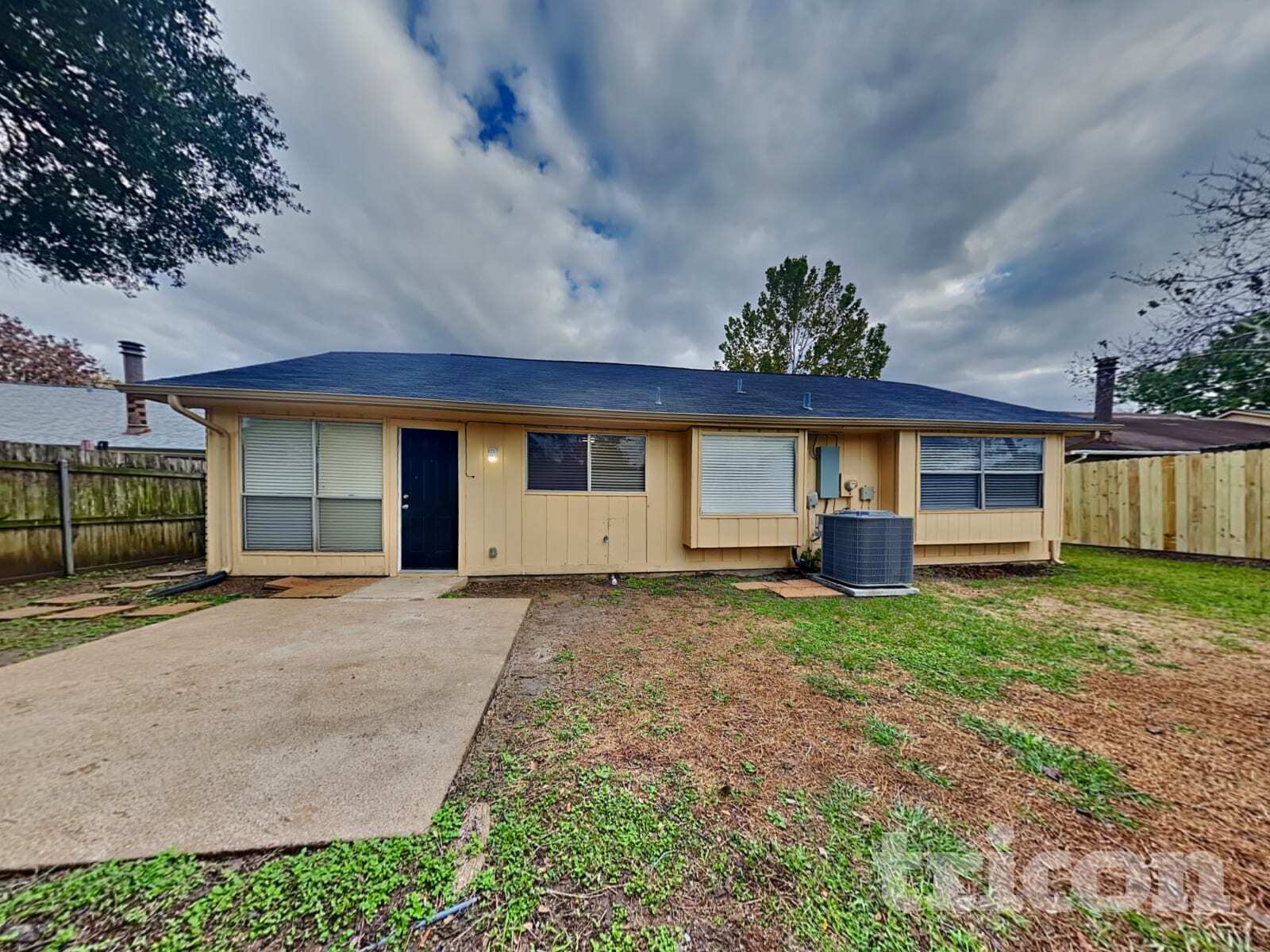 Building Photo - 7102 Tara Blue Ridge Dr