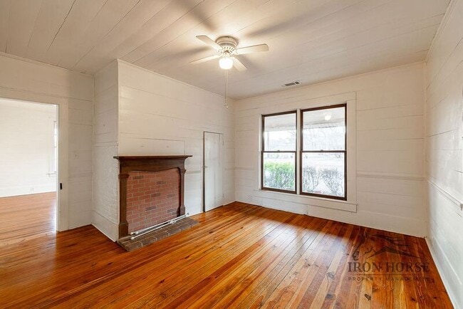 Building Photo - 1593 Archer Grove School Rd