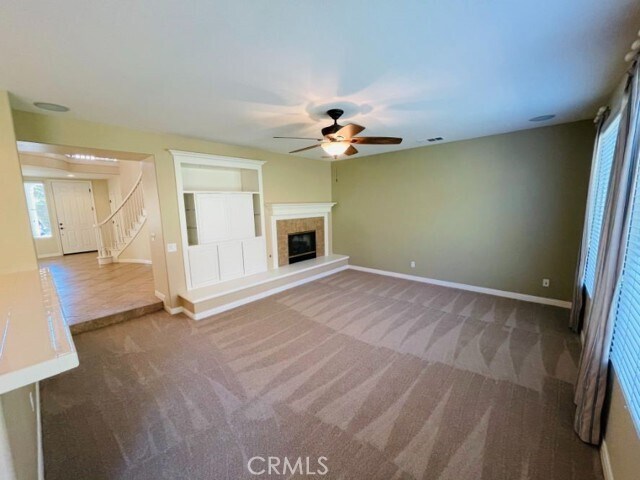 Building Photo - 1574 Glencrest Dr