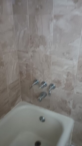 Building Photo - 15062 Cruse St