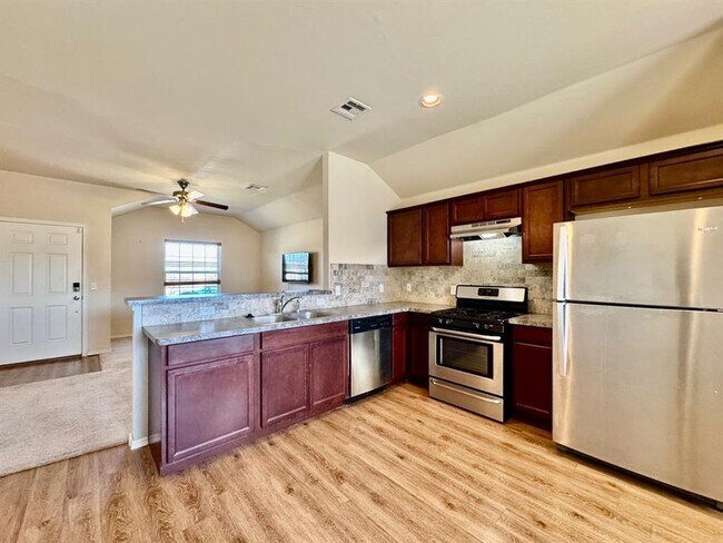 Building Photo - 11656 NW 134th St