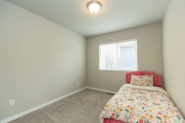 Building Photo - 4535 Samaritan Lp