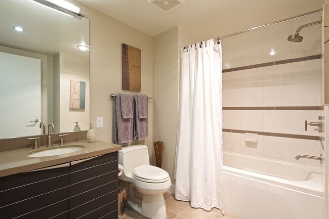 Building Photo - Ultimate Luxury Living: Fully Furnished Co...