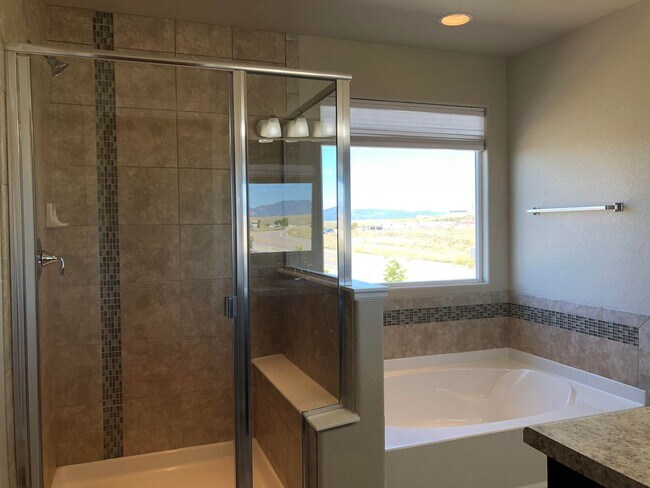 Building Photo - 6996 Tullamore Dr