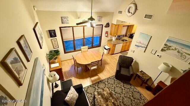 Building Photo - 210 Sumner Ave