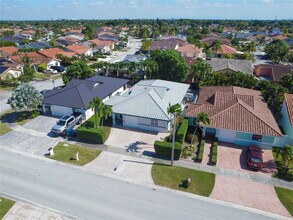 Building Photo - 5261 SW 144th Ave