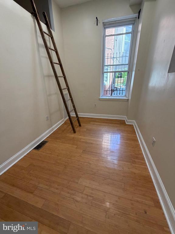 Building Photo - 1769 Frankford Ave